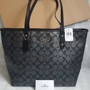 2 Coach CITY ZIP TOTE IN SIGNATURE CANVAS PLATINUM